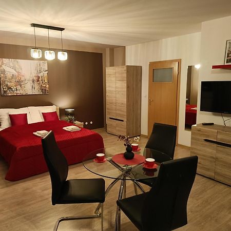 Apartamenty Edk Jelenia Góra Zewnętrze zdjęcie