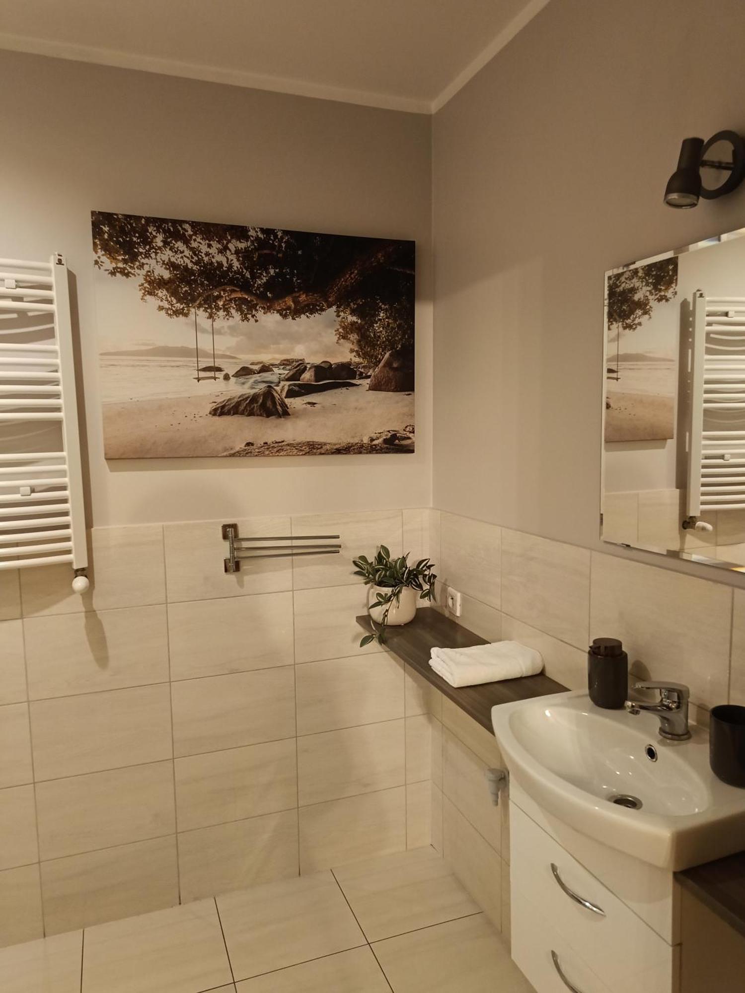 Apartamenty Edk Jelenia Góra Zewnętrze zdjęcie