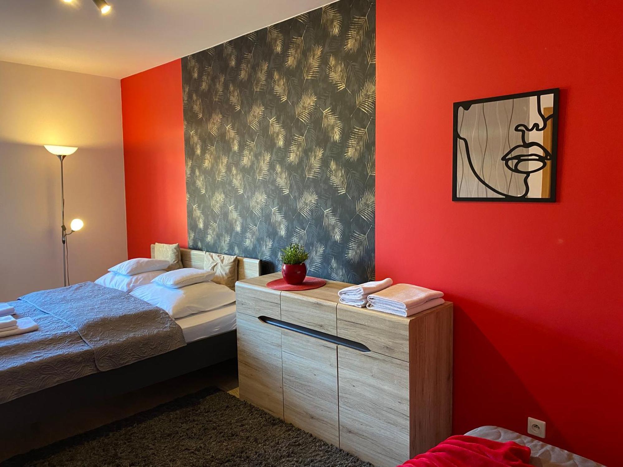 Apartamenty Edk Jelenia Góra Zewnętrze zdjęcie