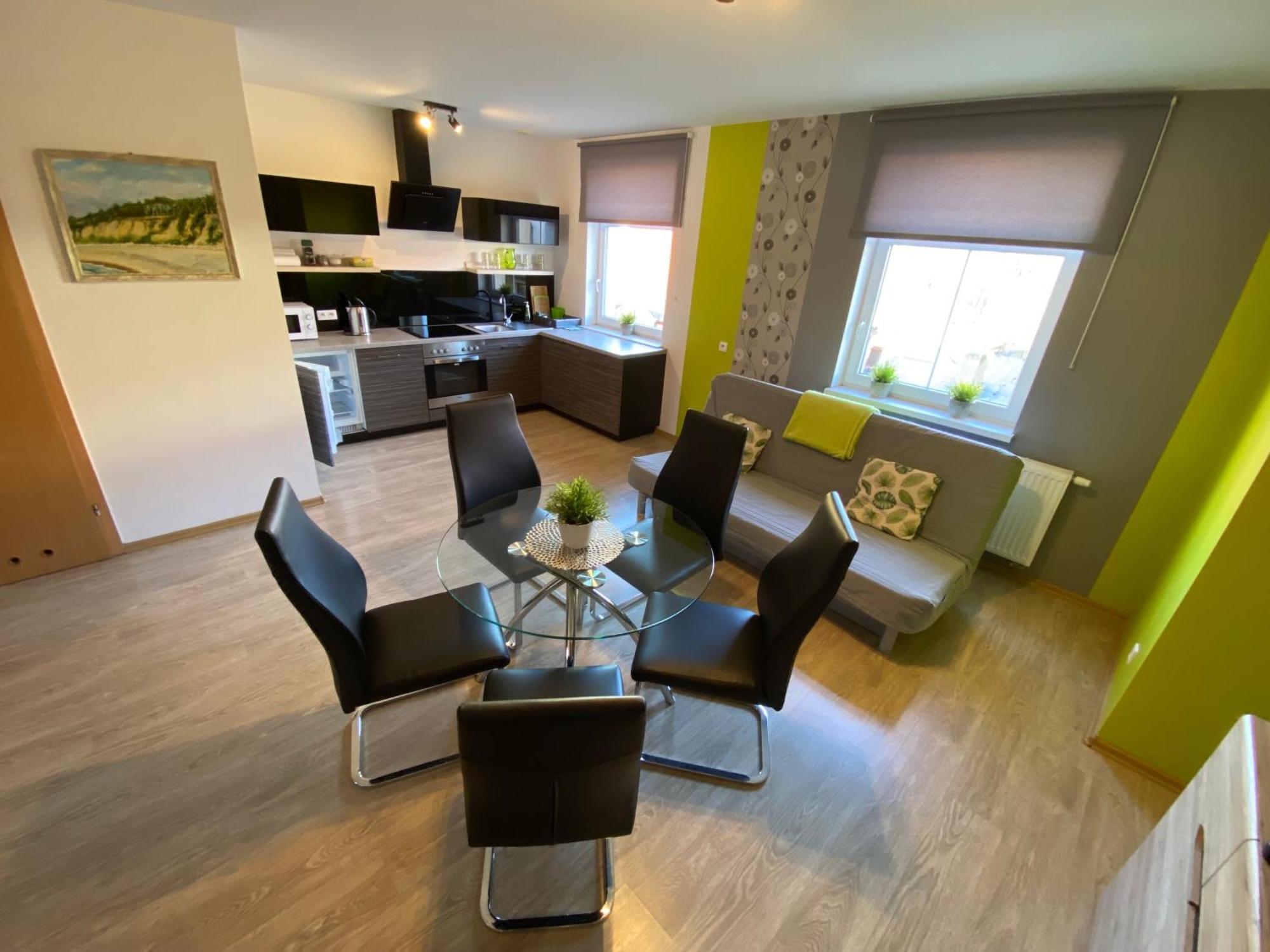 Apartamenty Edk Jelenia Góra Zewnętrze zdjęcie