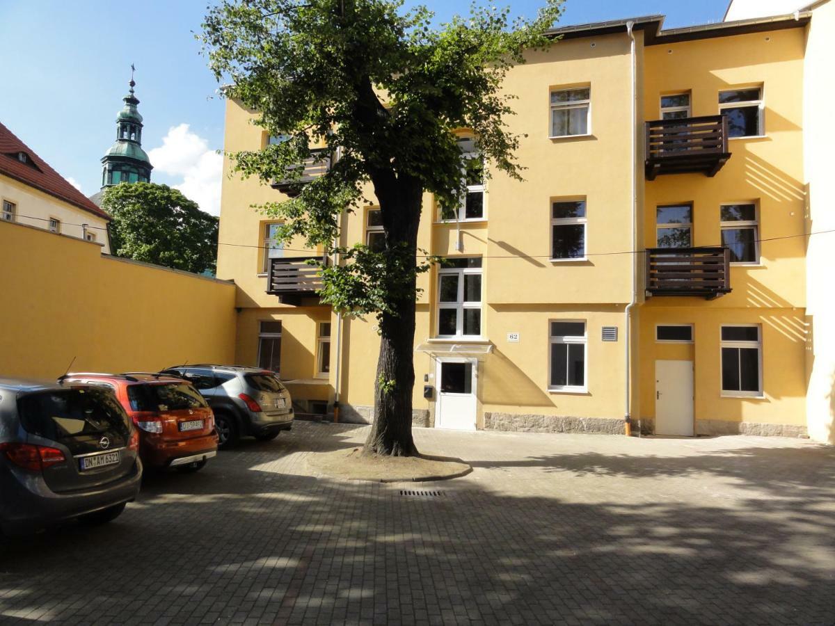 Apartamenty Edk Jelenia Góra Zewnętrze zdjęcie